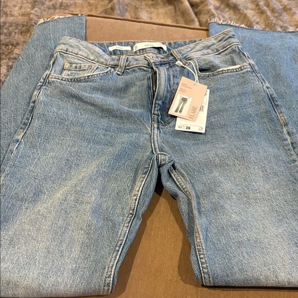 Mango Light Blue Denim Jeans Fiona flare size 4 - Picture 1 of 8